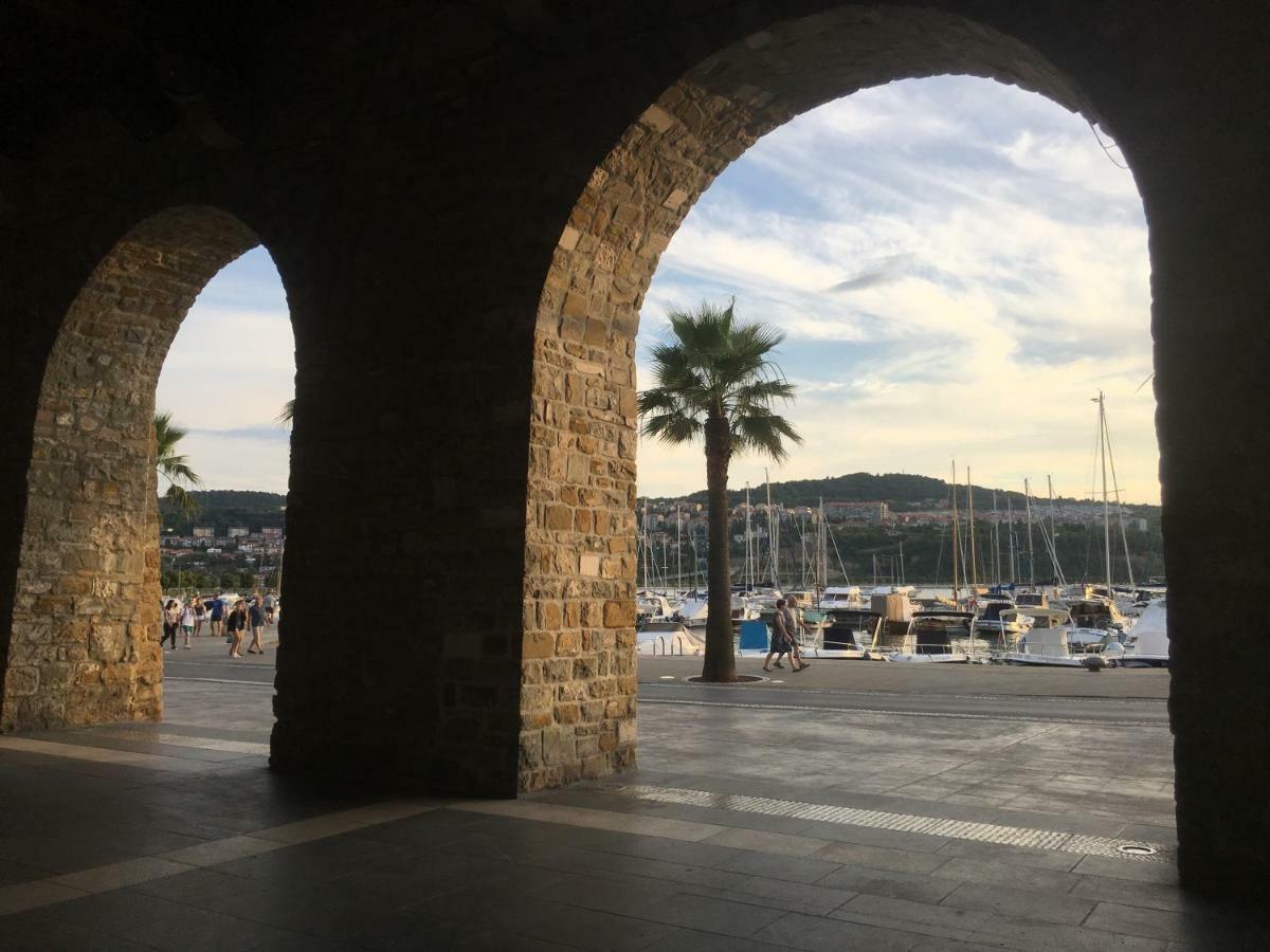 Apartma Bluemarin Koper Buitenkant foto